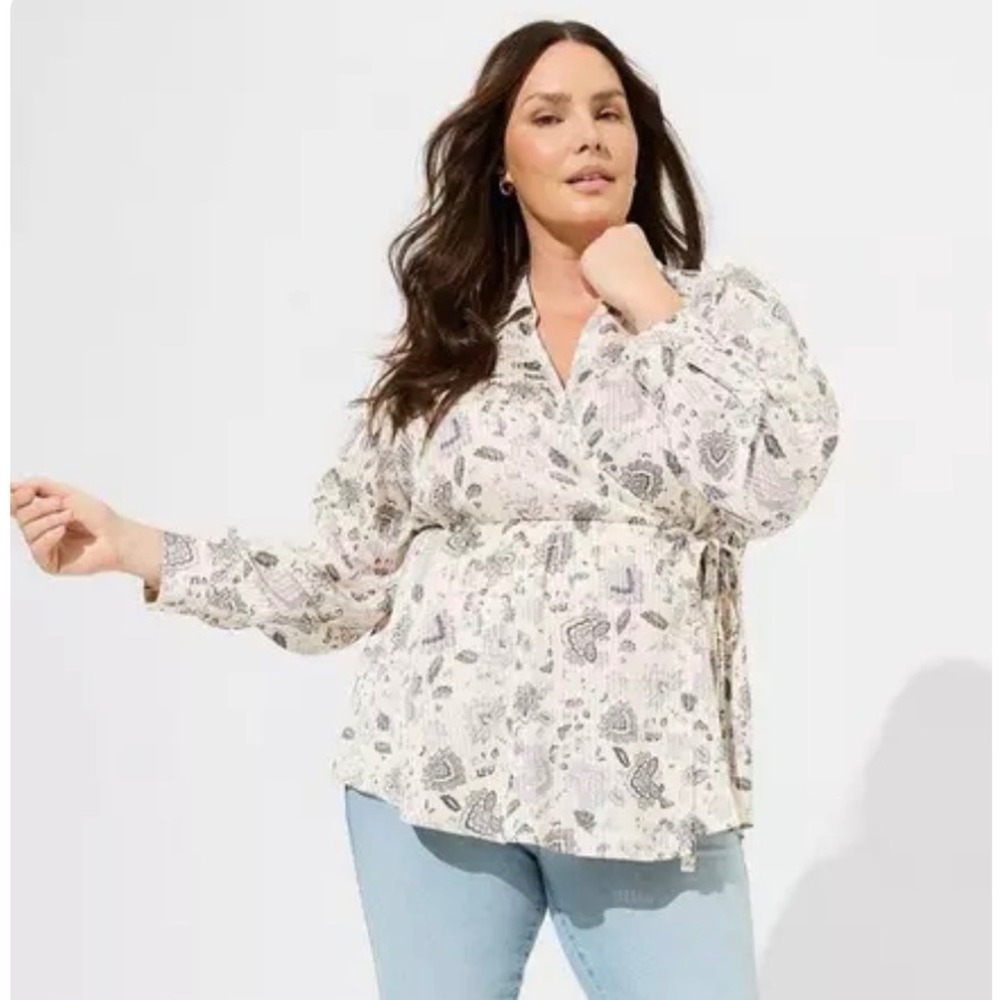 Torrid 1 Wrap Blouse Floral Print Satin Long Sleeve Tie Waist 1x 14 16